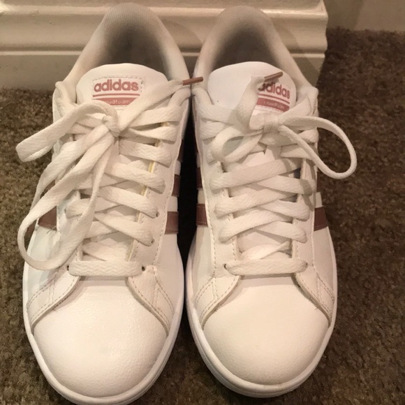 adidas Other - Kids Rose Gold Adidas Size 6.5